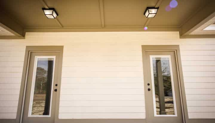 hardie-plank-siding-installation-min-min in Clearwater